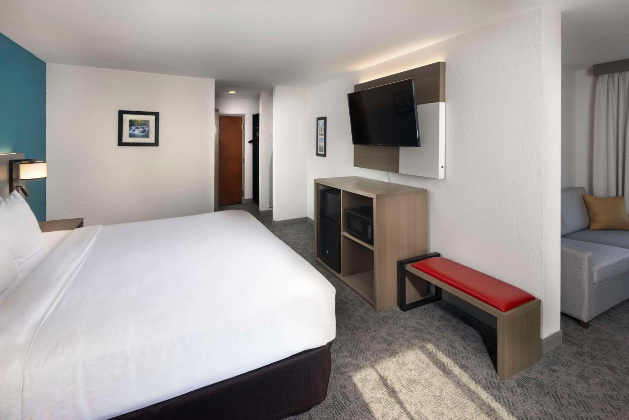 Comfort Inn & Suites Dahlonega University Area Ngoại thất bức ảnh