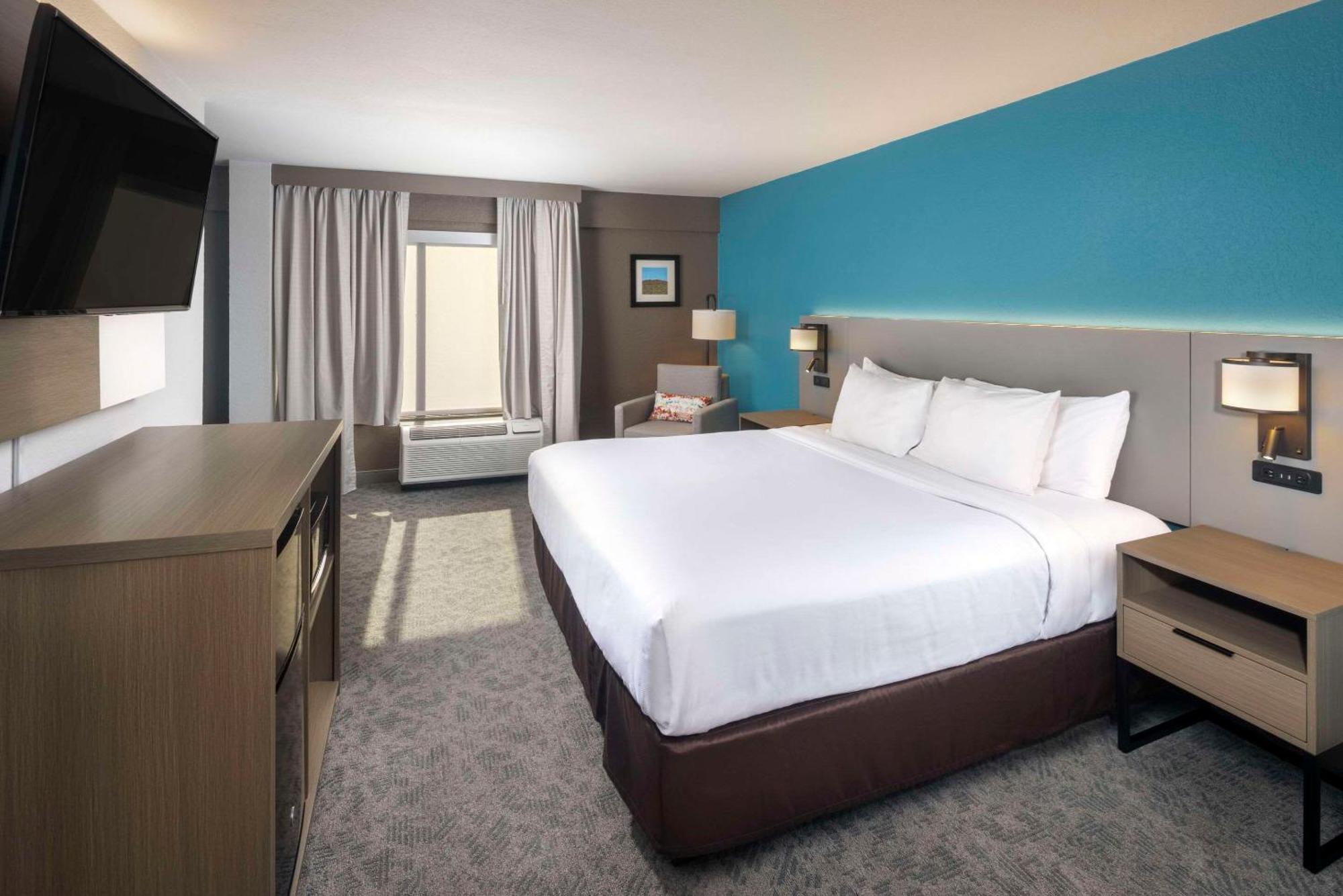 Comfort Inn & Suites Dahlonega University Area Ngoại thất bức ảnh